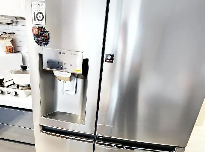 New House Laundry Service,5G Internet