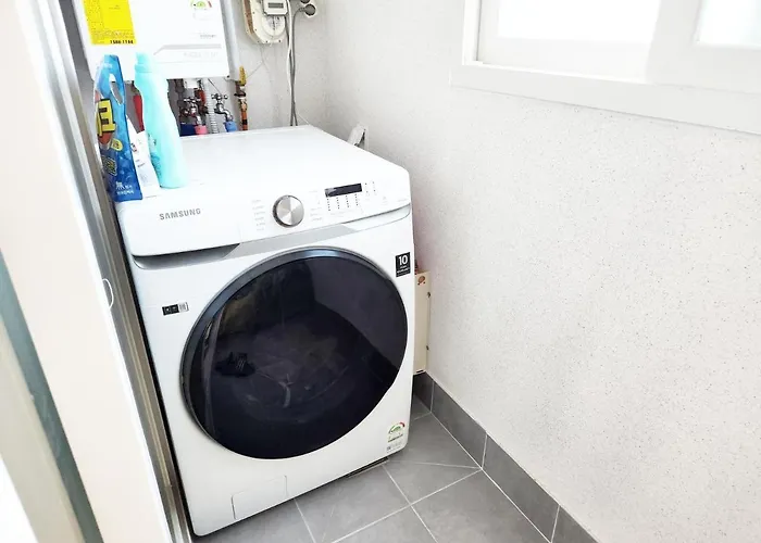 New House Laundry Service,5G Internet *
